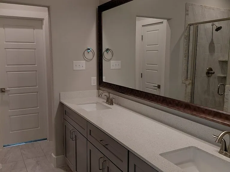 648 The Cottages Dr — Photo 8