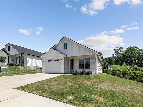 3rd image of 4015 Old Brooks Ct