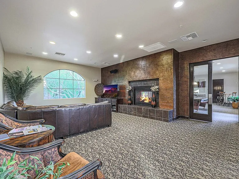 Building's Lounge