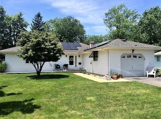 4 Saint Christopher Ct, Toms River, NJ 08757