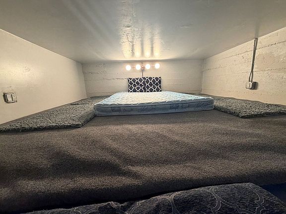 5th image of 628 S University St #Basement