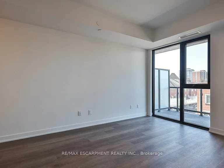 2075 Lakeshore Rd #304 — Photo 14