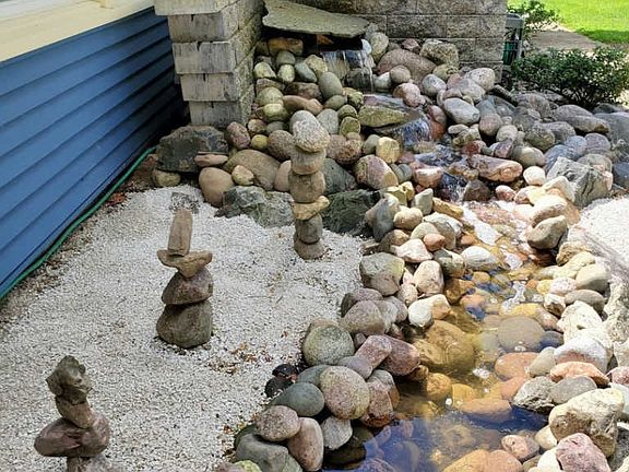 5th image of 1184 N Lakeside Dr