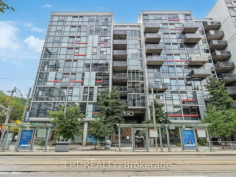 60 Bathurst St #507 — Photo 10