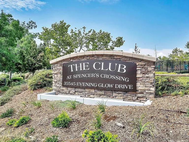 30686 Green Arbor Dr — Photo 37