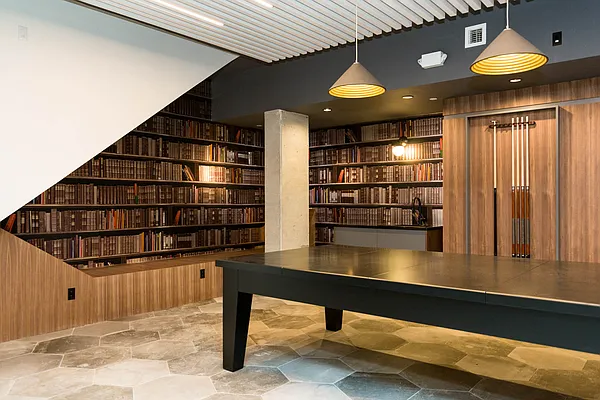 Rented by Nooklyn NYC LLC | media 24