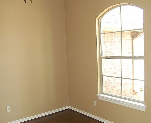 5th image of 13624 Rachel Ct