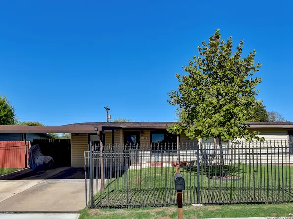 159 Galaxy Dr, San Antonio, TX 78227