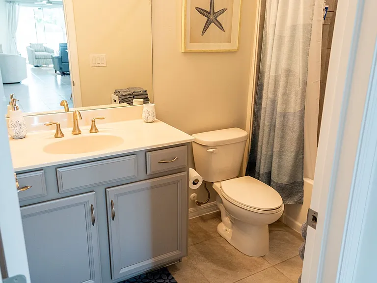 14888 Edgewater Cir — Photo 9
