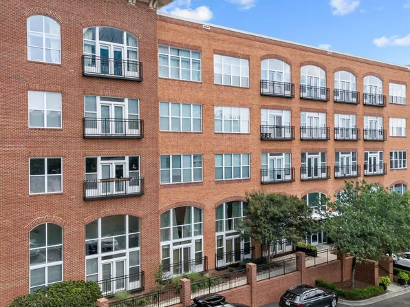 200 S Dawson St APT 408, Raleigh, NC 27601