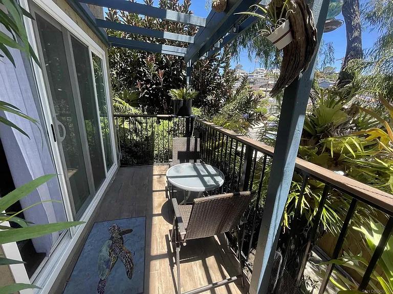 3050 Macaulay St — Photo 4