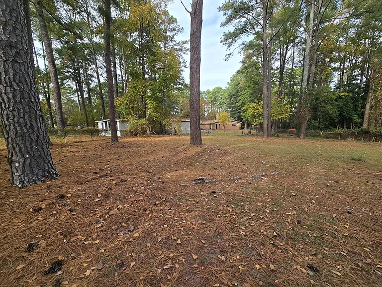 7514 Telfair Dr — Photo 13
