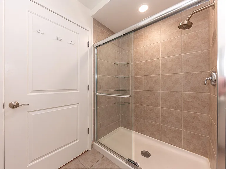 111 N Ashley St #804 — Photo 15