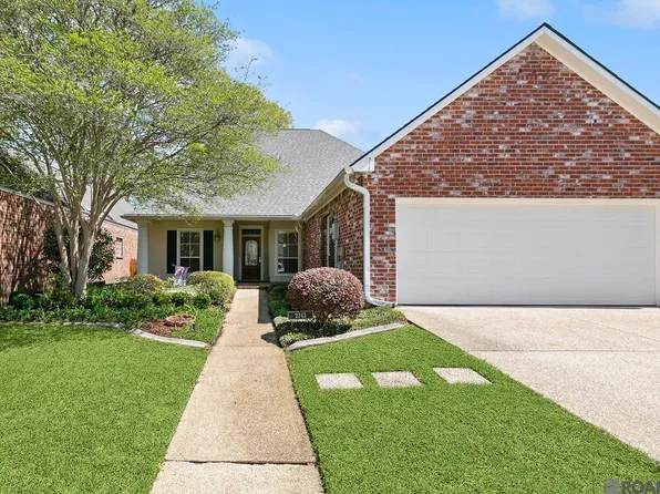 2243 Saint Regis Dr, Baton Rouge, LA 70816