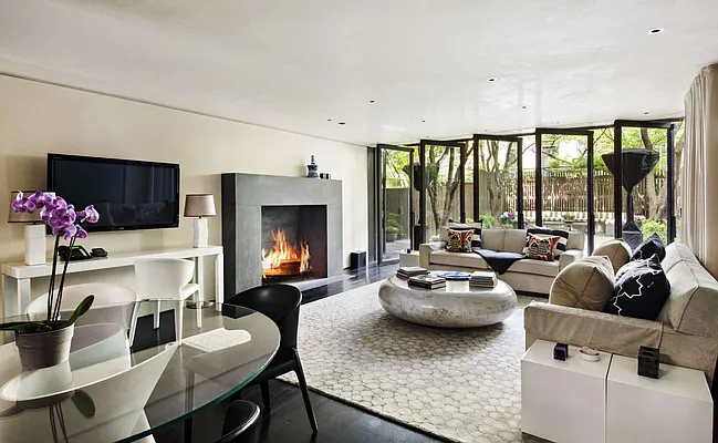 Sold by Town Residential | media 4