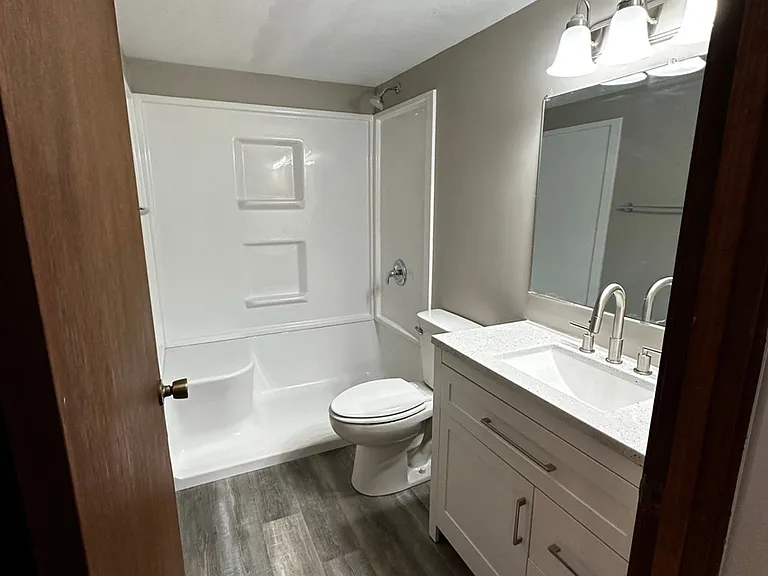 3511 Stein Blvd — Photo 32