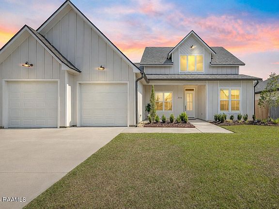 2nd image of 306 Abercrombie Way