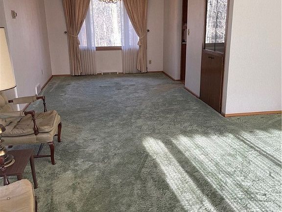 3rd image of 837 Wellmon St