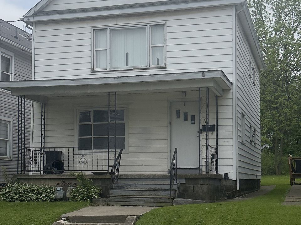1st image of 717 E 4th St