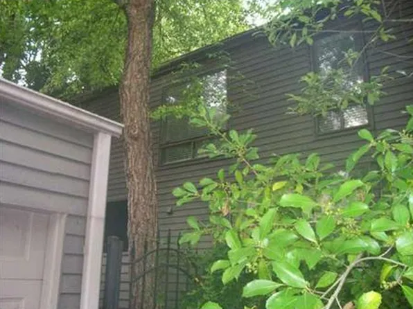 718 Eventide Dr, Memphis, TN 38120