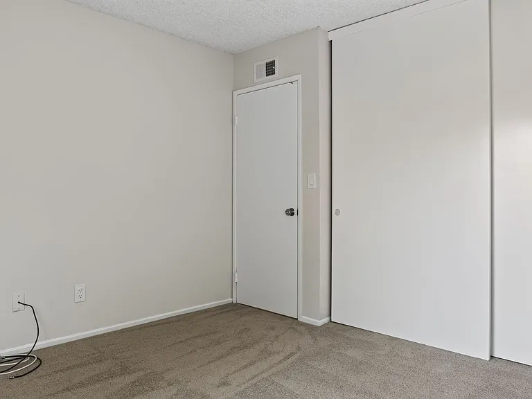 10454 Caminito Rimini — Photo 15
