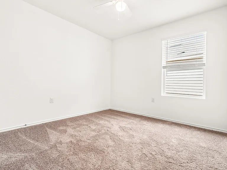 10119 Ana Hts — Photo 23