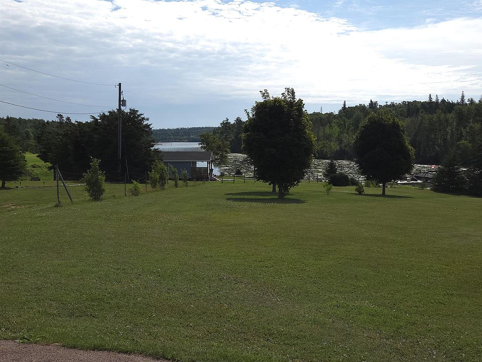 2nd image of 46 Riverview Dr