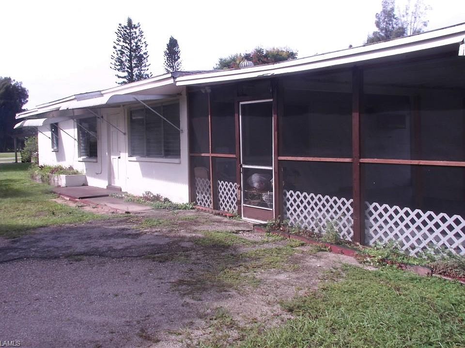 1st image of 211 Lee Blvd