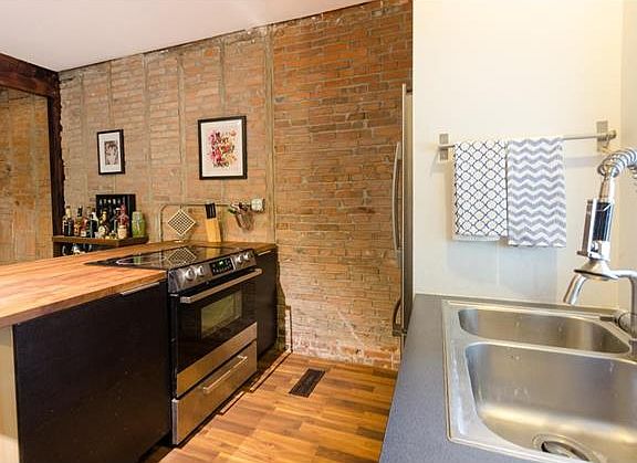 3rd image of 2833 Lemp Ave