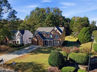 9815 Settlers Ln, Gainesville, GA 30506