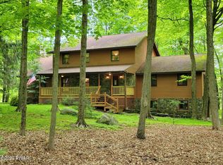 104 Owl Rd, Canadensis, PA 18325