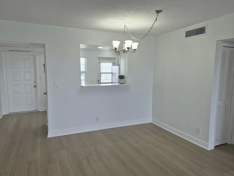 3050 N Palm Aire Dr #702 — Photo 16