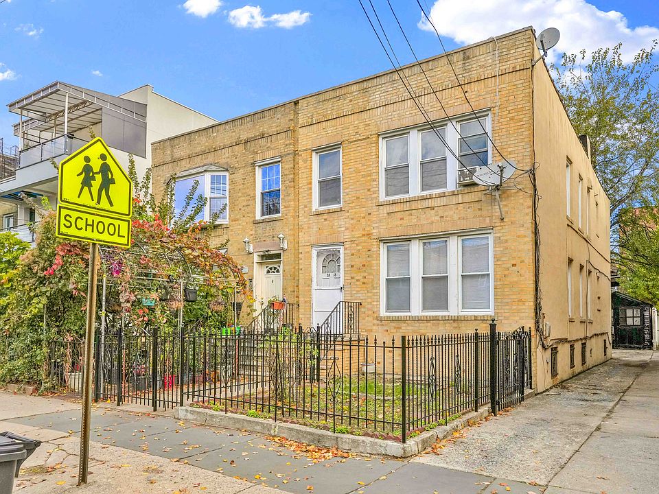 2nd image of 23-13 Ditmars Blvd #Top