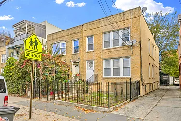 23-13 Ditmars Boulevard