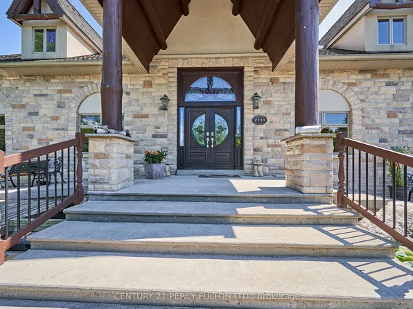 2733 Taunton Rd, Clarington, ON L1C 7B1