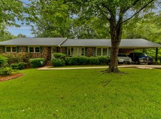 208 Holly Dr, Spartanburg, SC 29301