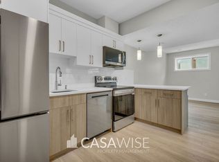 1053D Berg Pl, Leduc, AB T9E1H2