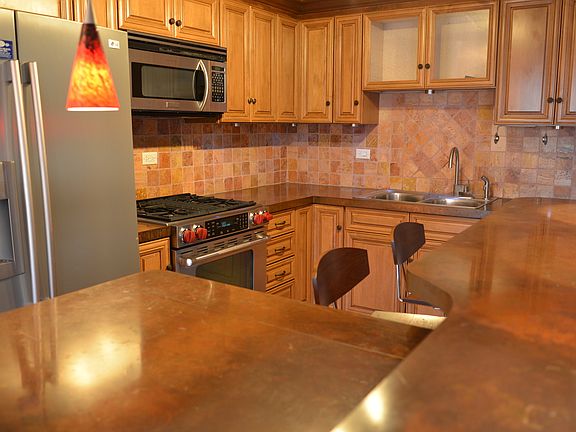 2nd image of 477 Graceland Ave APT 4F