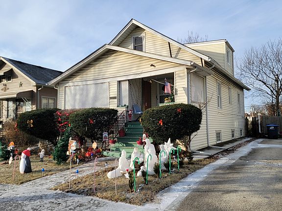 2nd image of 2124 S 3rd Ave