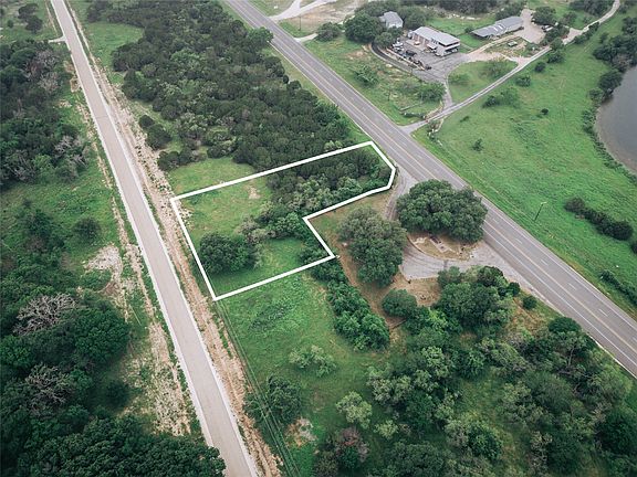 3rd image of 1169 County Road 407