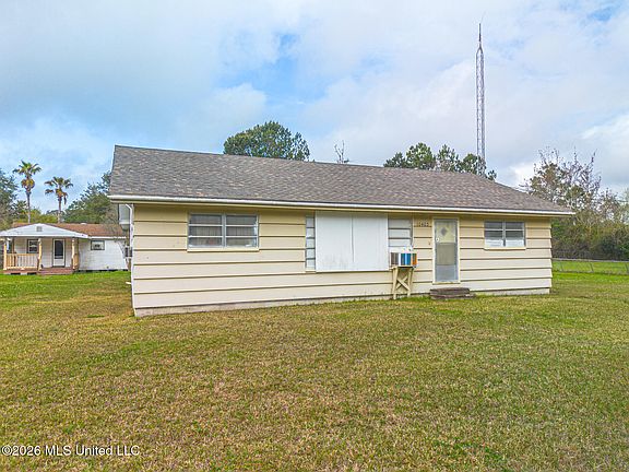 2nd image of 10403 Gorenflo Rd