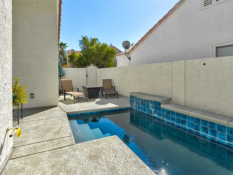 5049 Forest Oaks Dr — Photo 44