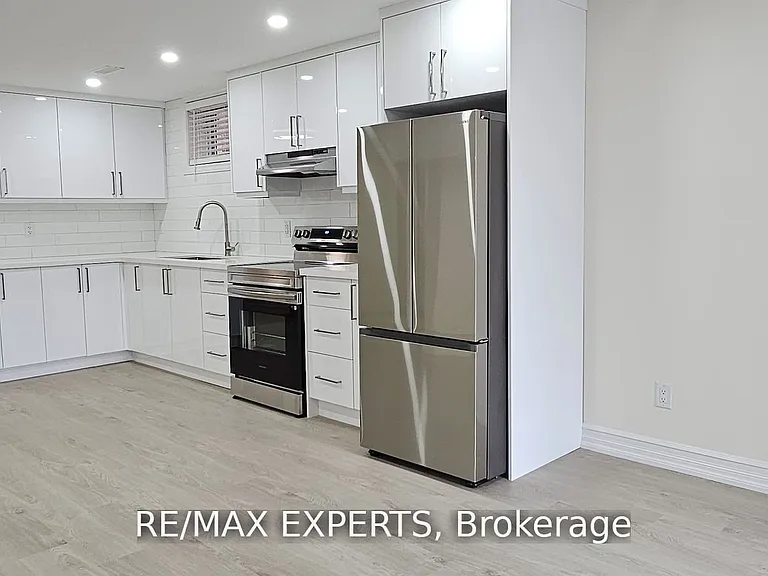 221 Matthew Dr #BASEMENT — Photo 6