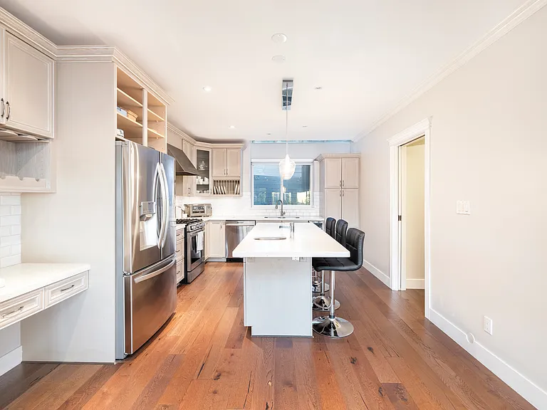 4350 Starlight Way — Photo 8