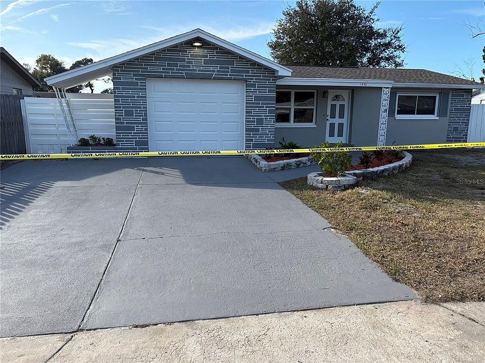 1st image of 1435 Maybury Dr