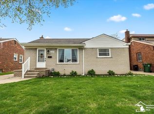 15479 Churchill St, Southgate, MI 48195