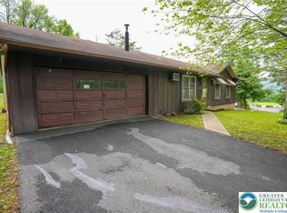 609 Mill St, Palmerton, PA 18071