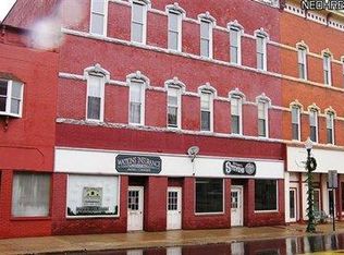 27 W Main St #20, Geneva, OH 44041