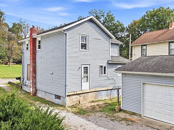 3rd image of 138 Strawbridge Ave