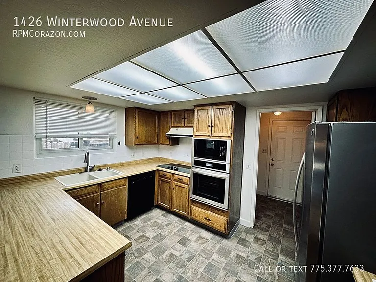 1426 Winterwood Ave — Photo 4